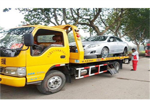 和布克附近24小时汽车拖车服务热线