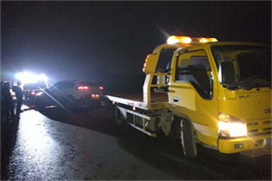 和布克24小时车辆搭电联系电话